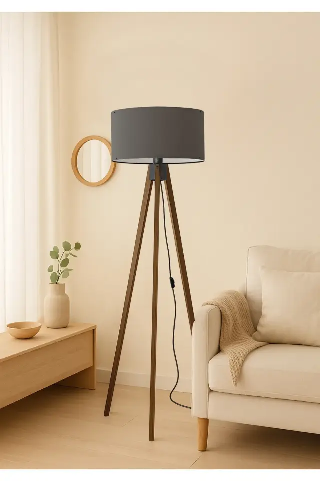 Stewehome Υφασμάτινος κυλινδρικός φωτιστικός με ξύλινο τρίποδο βάση 38x21x21 cm 2