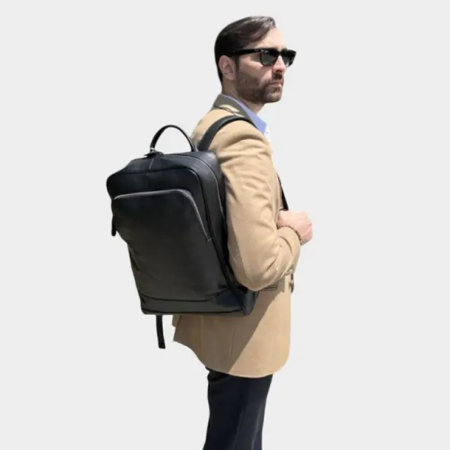 Δερμάτινο σακίδιο πλάτης Cardinal 8110 black - One Size 3