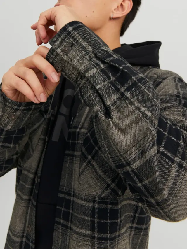 JJEEDDIE OVERSHIRT LS NOOS sedona sage 2