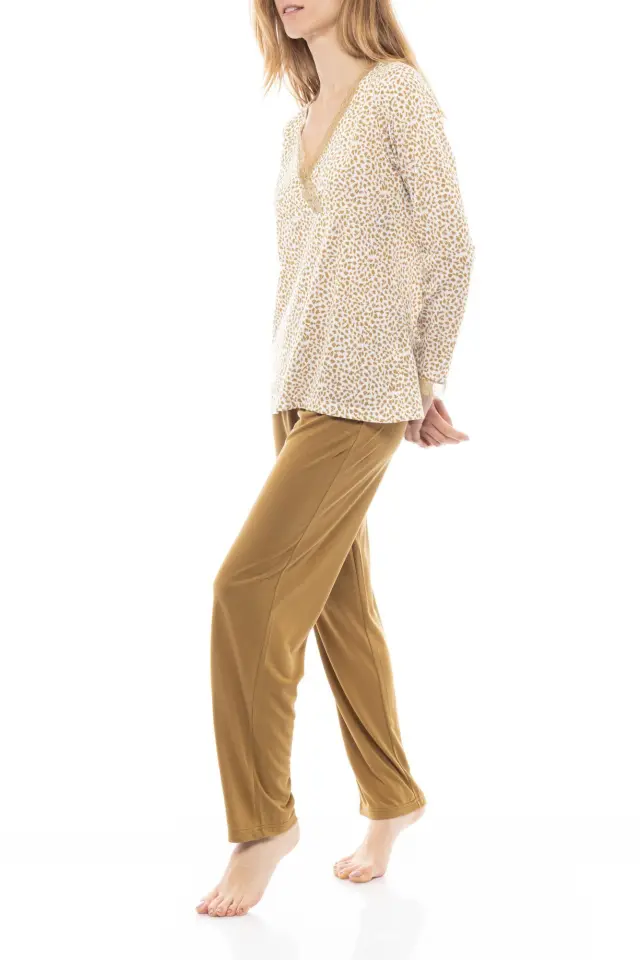 W1106 - Type - PYJAMA GOLD LEO 2