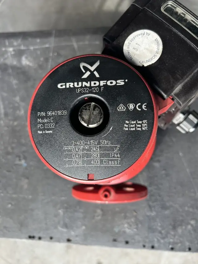 Grundfos UPS32-120 F Κυκλοφορητής PN6/10 3 x 400-415 V