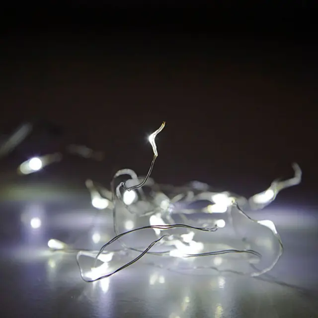 20 Led Σε Σειρά Με Μπαταρία Ασημί Χαλκός Θερμό Λευκό Led