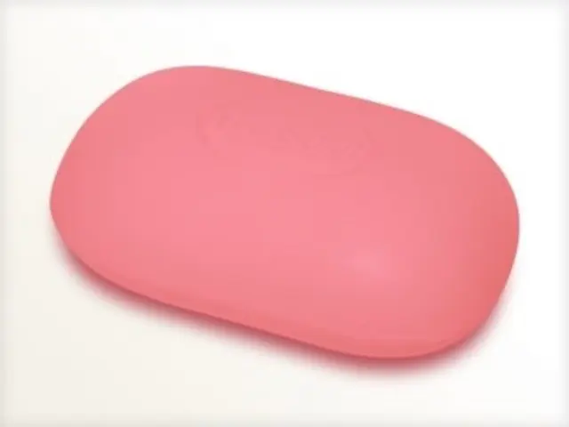 PanSoap Βάλσαμο Φυτικό Σαπούνι Με Βασλαμέλαιο 125gr. 3