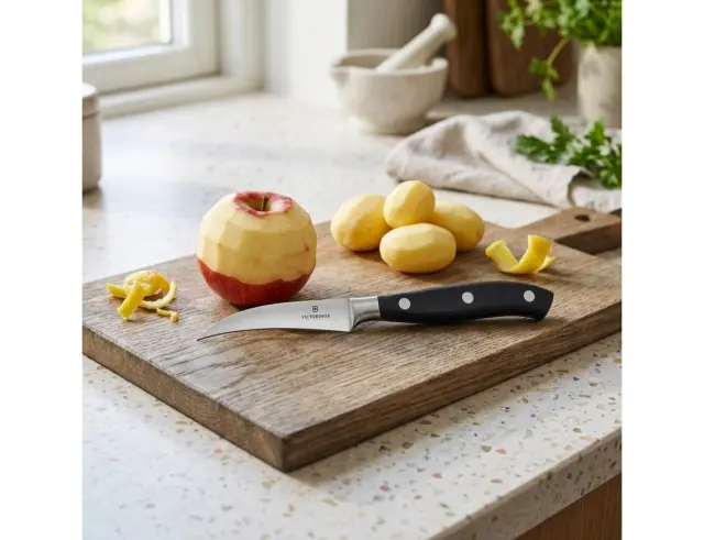 Μαχαίρι Παπαγαλάκι Victorinox Grand Maitre με μήκος λεπίδας 8cm - Σε ειδική συσκευασία δώρου7.7303.08G