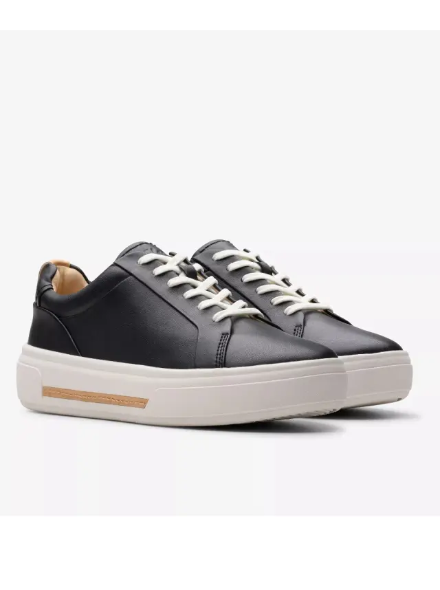 Hollyhock Walk Black Leather 2