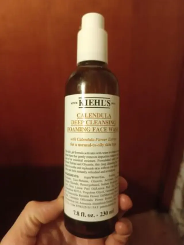 Calendula Deep Cleansing Foaming Face Wash 230ml