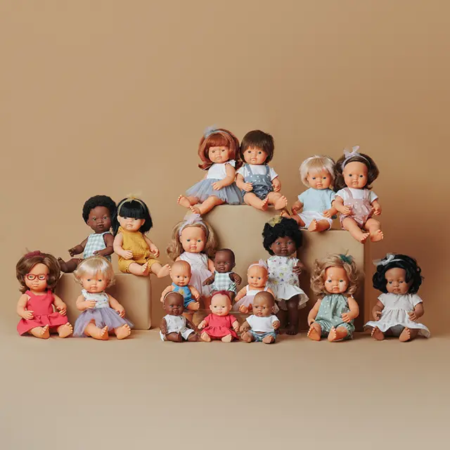 MINILAND DOLLS MINILAND ΚΟΥΚΛΑ ΞΑΝΘΟ ΑΓΟΡΙ 38 CM ΜΕ ΡΟΥΧΑΛΑΚΙΑ 3