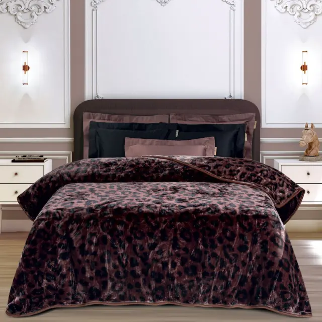 Κουβέρτα 220x240 Υπέρδιπλη Βελουτέ 700gsm Essential Greenwich Polo Club 2466 Brown 100% Ακρυλικό