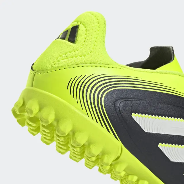 Adidas Copa Pure III Club TF JR2902 - 38 3