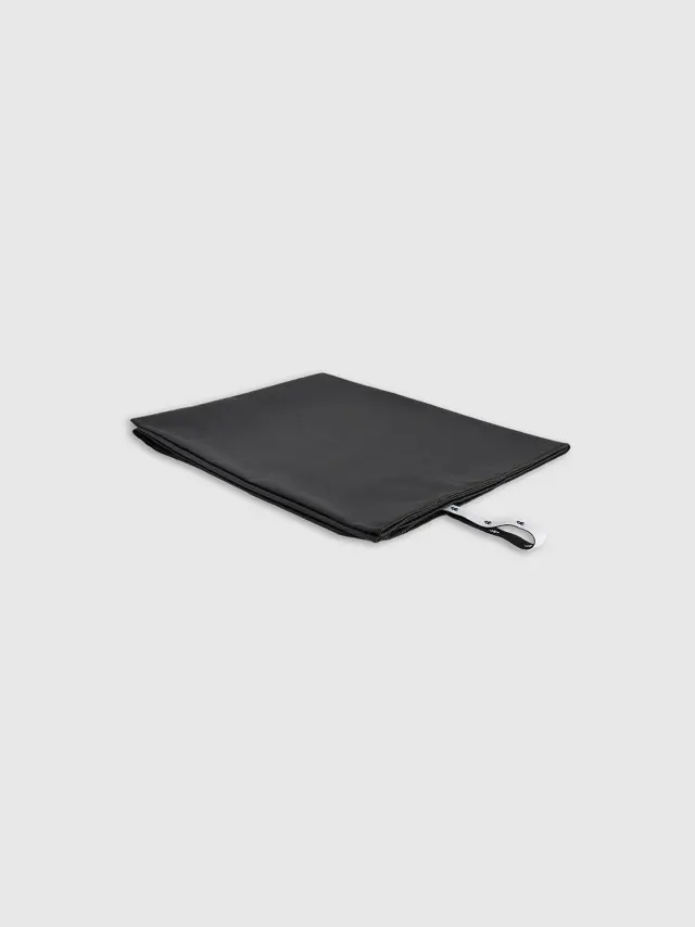 4F Microfibre Towel 65x90cm Deep Black 4FWSS26ATOWU074-20S - 65x90 2