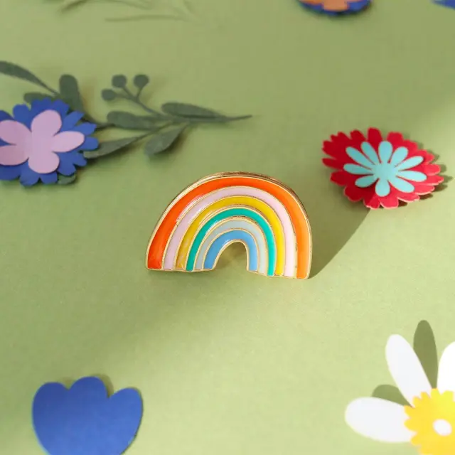 La Petite® Broche Pin's Maillé - Rainbow 2