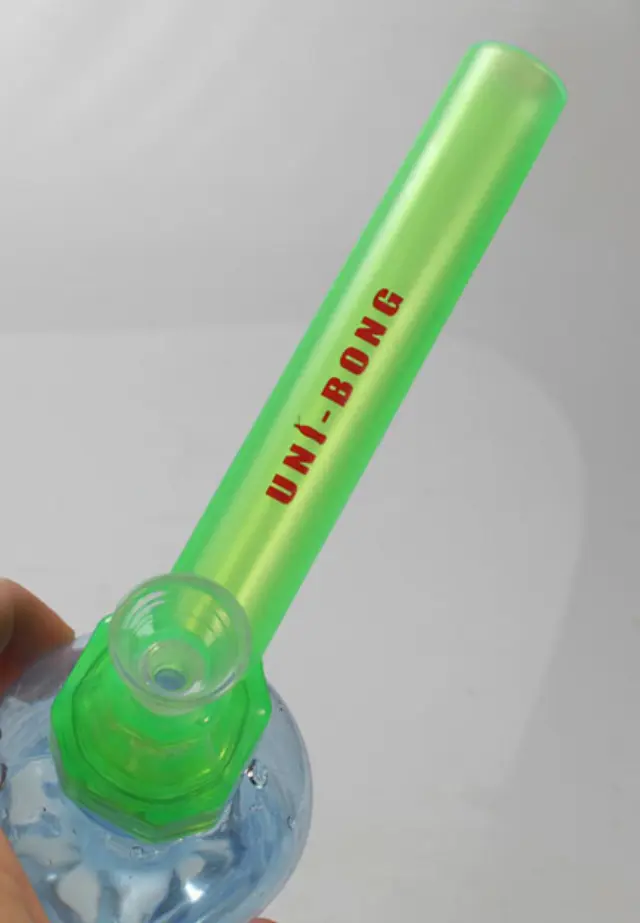 Uni-Bong (Πράσινο):: Μετατρέψτε Οποιοδήποτε Μπουκάλι σε Bong 3