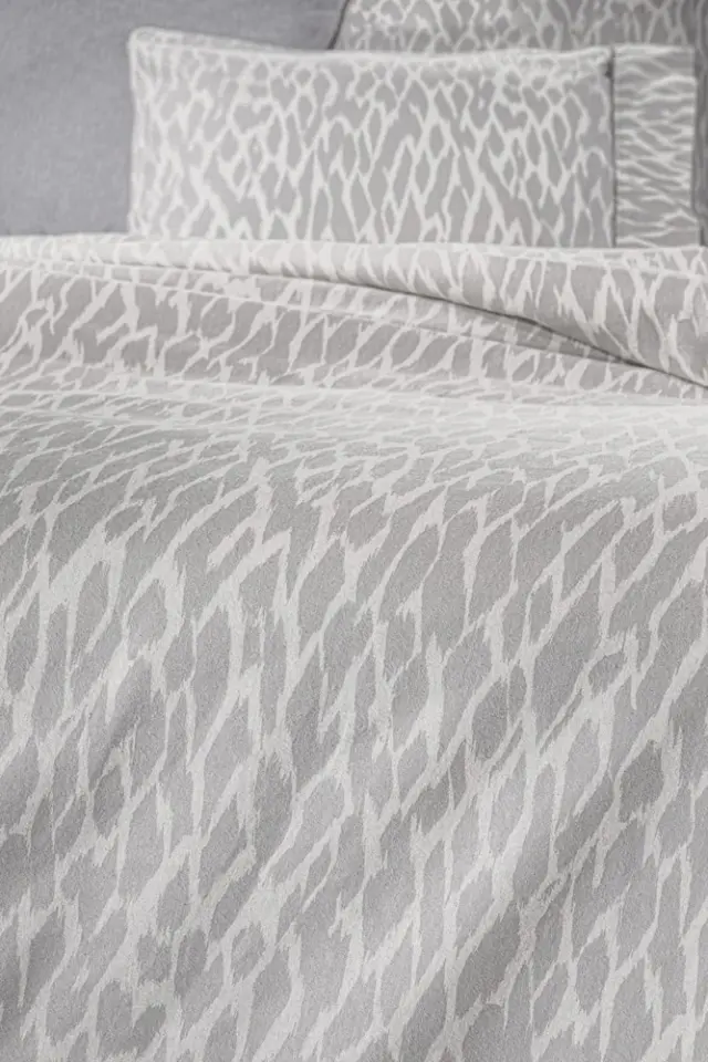 ΣΕΤ ΦΑΝΕΛΕΝΙΑ ΣΕΝΤΟΝΙΑ ΜΟΝΑ (170x265) MAGMA SILVER FLANNEL GUY LAROCHE 3