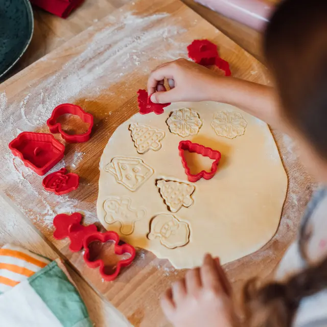Legami Christmas Cookie Cutters with Stamps 2