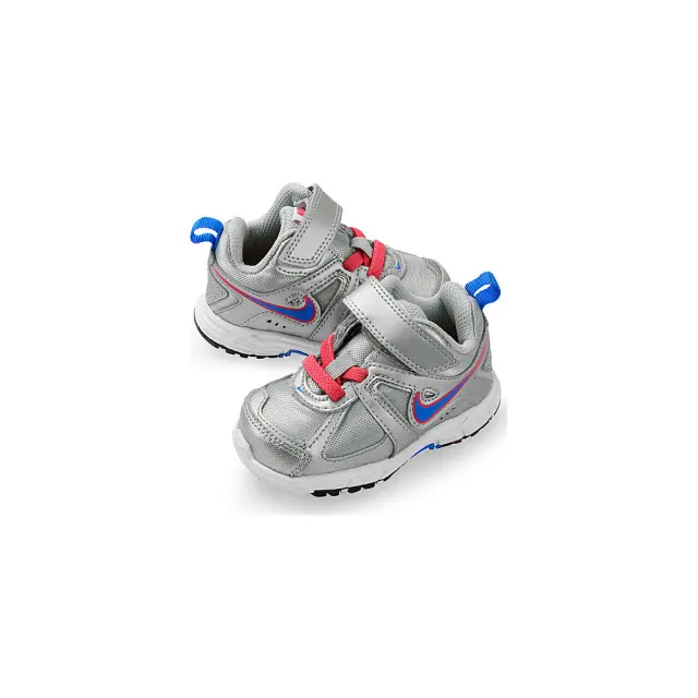 NIKE DART 9 - 22.5 2