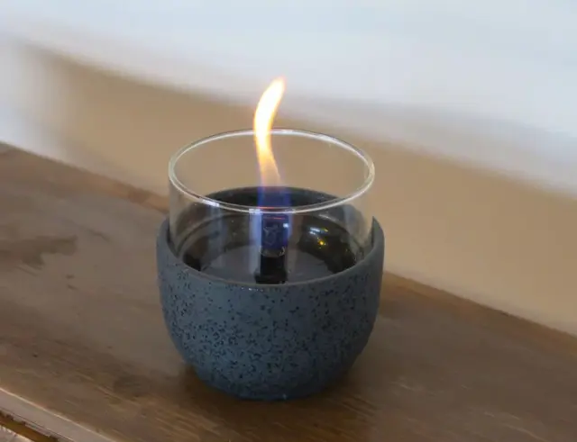 Επιτραπέζια Εστία Φωτιάς Violet 8 Lava Tenderflame με διάρκεια καύσης 3 - 4 ώρες, χωρητικότητα δεξαμενής 150ml και διαστάσεις 8.3x8cm - Black TF-0440013
