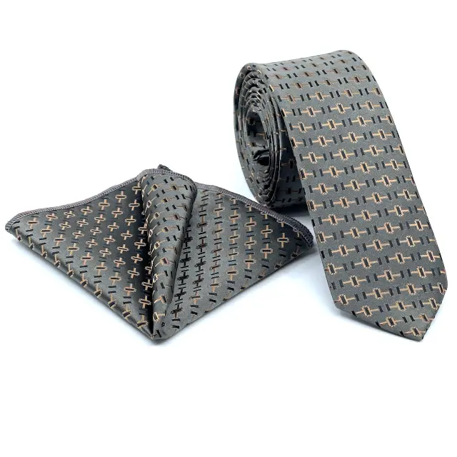 Γραβάτα Microfiber σε Γκρι Μοτίβο Σετ με Μαντηλάκι