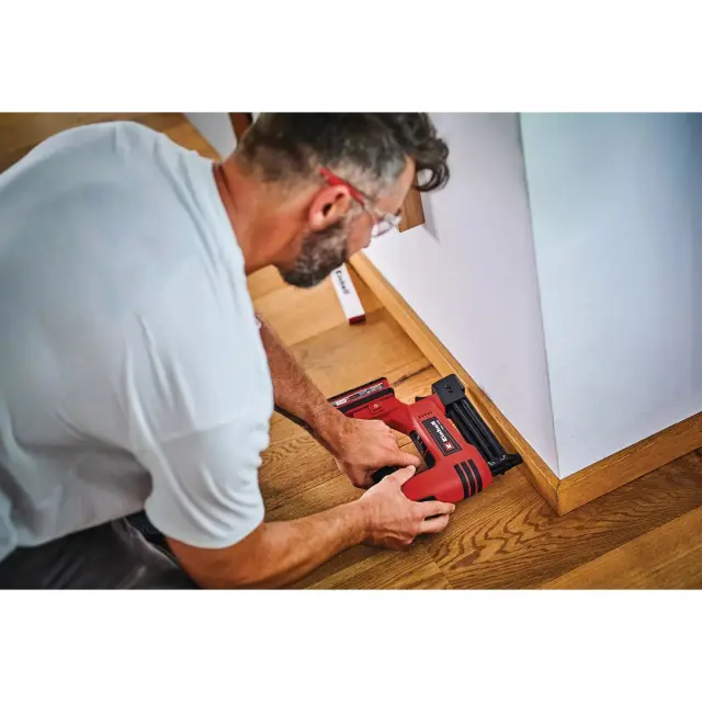 Einhell 4257790 - Καρφωτικό Μπαταρίας για Καρφιά και Συνδετήρες TE-CN 18 Li 18V (Χωρίς Μπαταρία Φορτιστή) 2