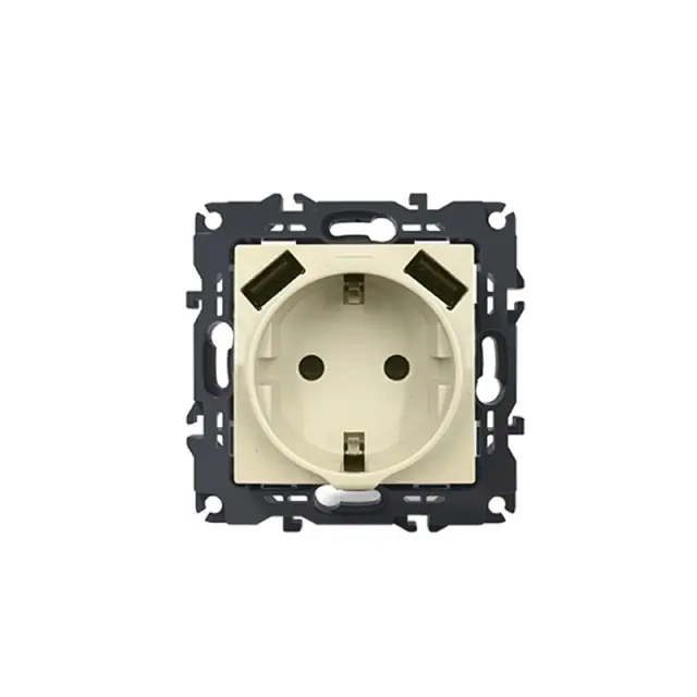 PRIME ΠΡΙΖΑ ΣΟΥΚΟ ΑΣΦΑΛΕΙΑΣ ΙΒΟΥΑΡ 2P+E 16A 250VAC & 2 USB 5VDC 3.1A IP20 / 1000116302