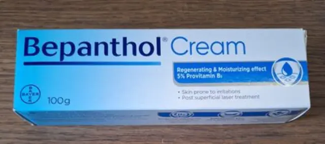 Bepanthol Κρέμα Ενυδάτωσης & Ανάπλασης με Προβιταμίνη Β5 Ξηρό & Ευαίσθητο Δέρμα 100g
