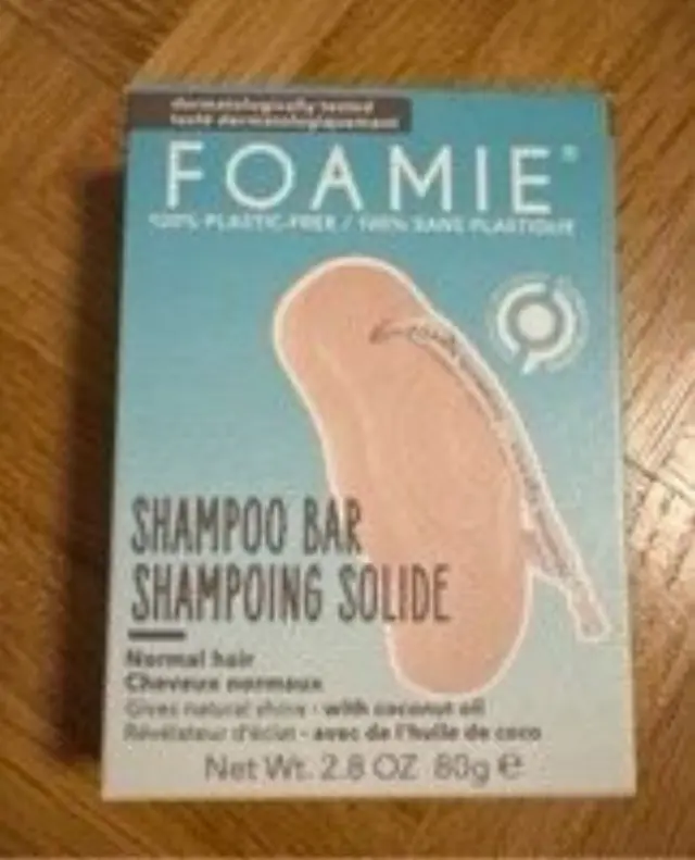 Foamie Shake Your Coconuts Στερεό Σαμπουάν για Κανονικά Μαλλιά 80gr