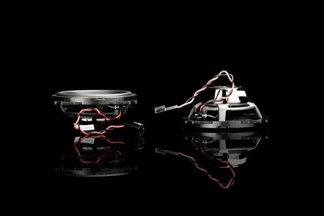 Generic C100.2 Speakers 2 way 3