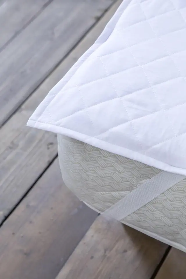 Nima Home Επίστρωμα 120x200 Abbraccio - Επιφάνεια Καπιτονέ με Λάστιχο Λευκό