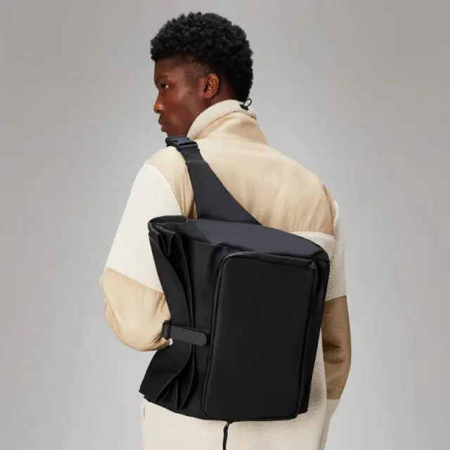 Αδιάβροχο Τσαντάκι Μέσης Rains Rolltop Commuter Bag W3 14570-01 Μαύρο - ONESIZE 3