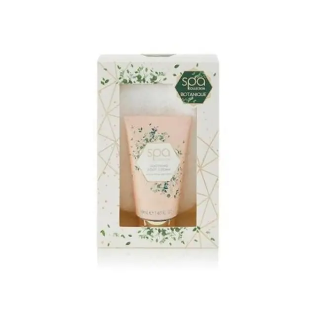 Spa Collection Fluffy Sock & Foot Cream Giftset