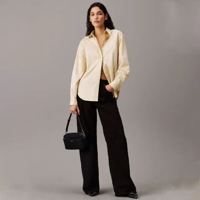 Calvin Klein - Γυναικεία Τσάντα Must Conv Camera K60K612110-BEH Μαύρο 2