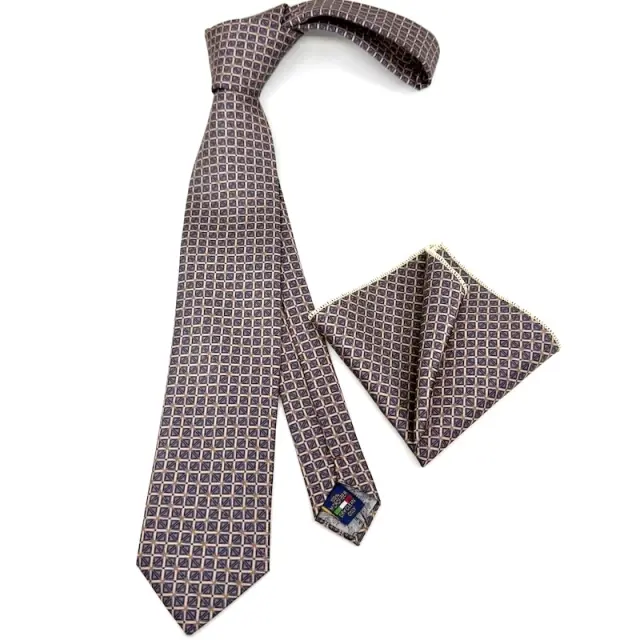 Plum Καφέ Γραβάτα Μικροσχέδιο Microfiber Σετ με Μαντήλι 2