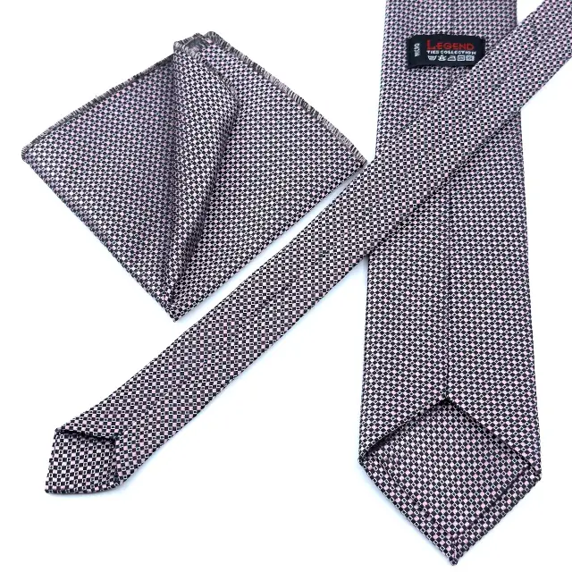 Γραβάτα Microfiber σε Ροζ Μοτίβο Σετ με Μαντηλάκι 3