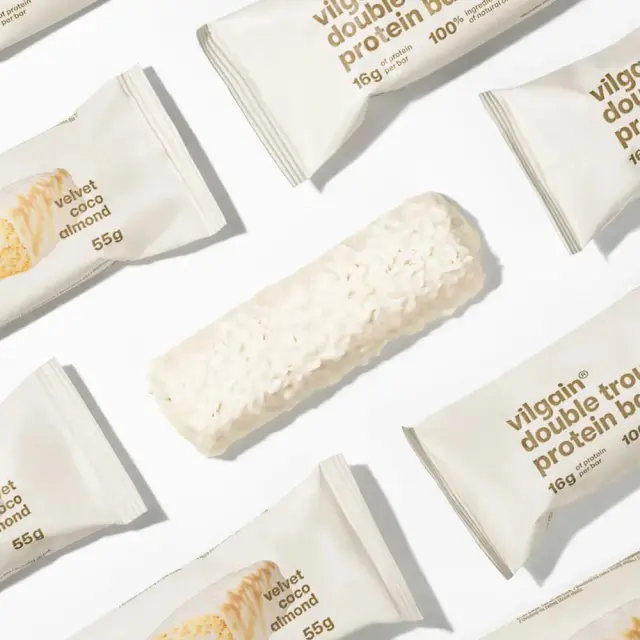 Vilgain Double Trouble Protein Bar Velvet Coco Almond 3