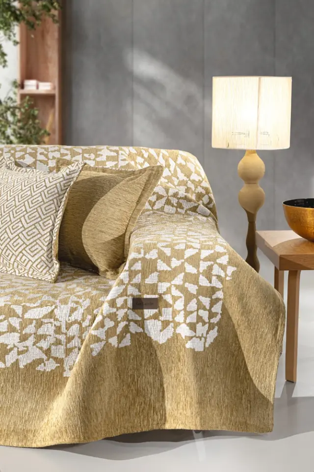 ΡΙΧΤΑΡΙ ΔΙΘΕΣΙΟΥ(180x250) DUOMO GOLDEN GUY LAROCHE 2