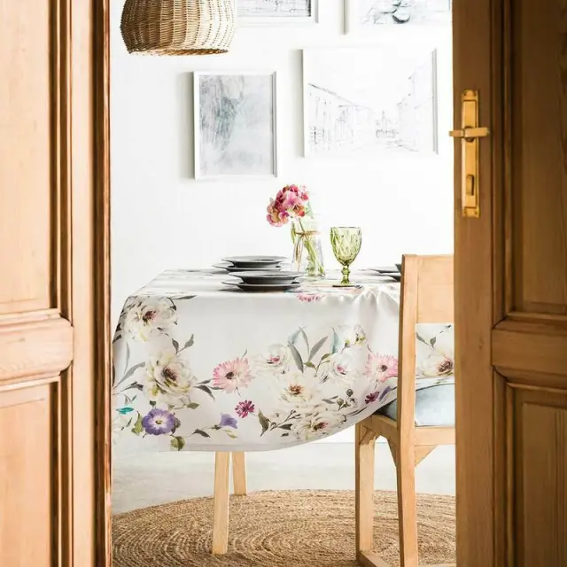 ΤΡΑΠΕΖΟΜΑΝΤΗΛΟ 135Χ135CM GOFIS HOME ROSELIA 279
