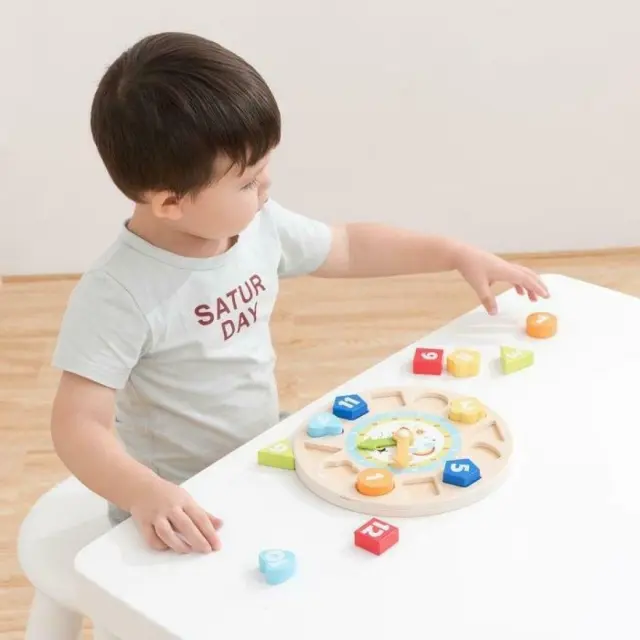 Ξύλινο Ρολόι με Σχήματα (2+ ετών) - New Classic Toys 3
