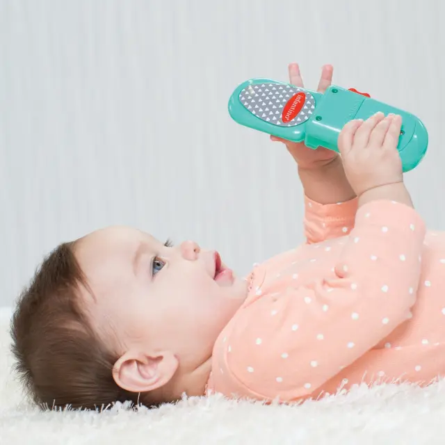 INFANTINO FLIP & PEEK FUN PHONE - TEAL 2