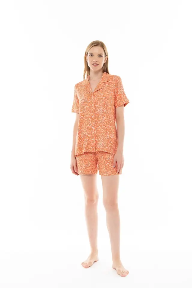 S1232 - Type - PYJAMA SHORTS ORANGE LEO - M