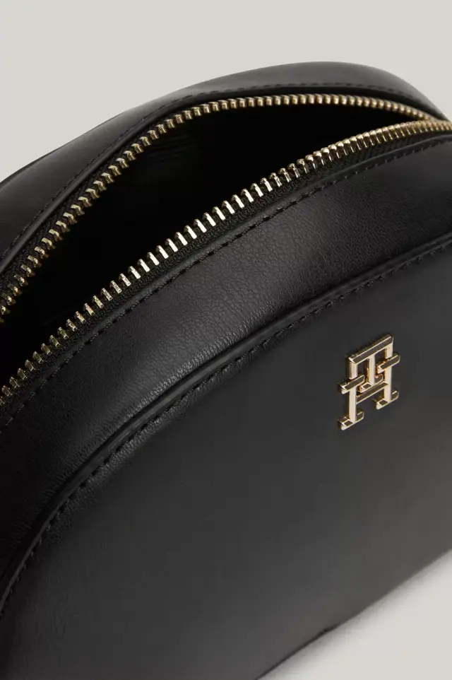 Tommy Hilfiger - Γυναικεία Τσάντα Ώμου/Χιαστί Fresh Camera Bag Corp AW0AW16679-BDS Μαύρο 3