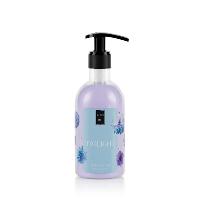 Lavish Care Body Lotion Ενυδατική Κρέμα Χεριών & Σώματος Twilight Λουλουδένιο με Ξυλώδεις Νότες, 300ml