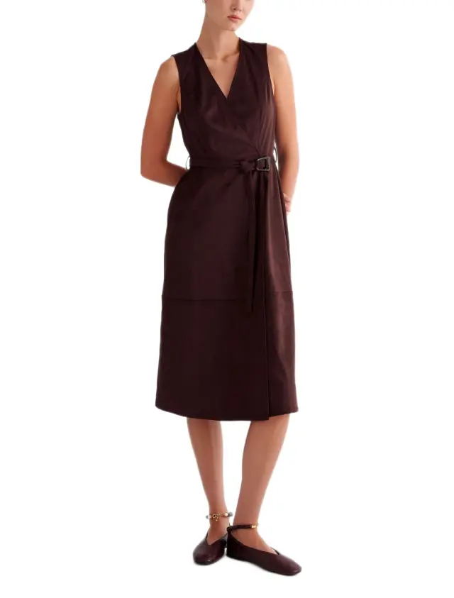 Attrattivo γυναικείο μίντι suede φόρεμα με ζώνη9923851-2