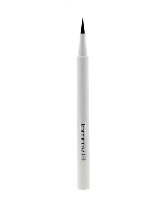 Matte Precision Eyeliner
