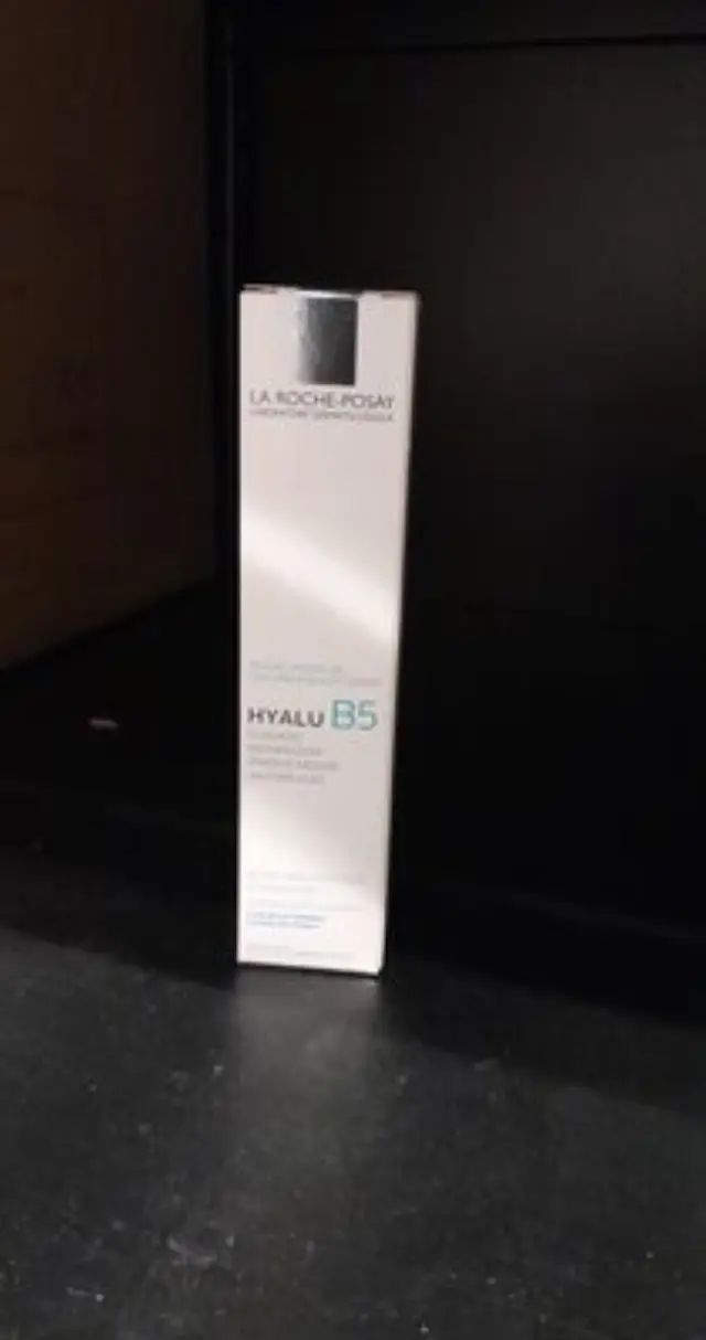 La Roche Posay Hyalu B5 Ενυδατική & Αντιγηραντική Κρέμα Προσώπου για Ευαίσθητες Επιδερμίδες με Υαλουρονικό Οξύ 40ml