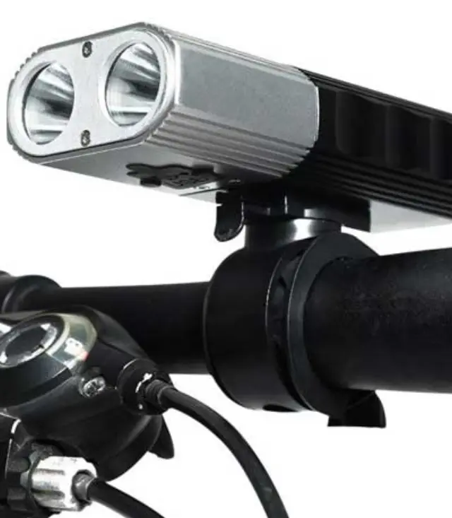 Superfire Bike flashlight BL06, USB, PowerBank, 550lm, 200m