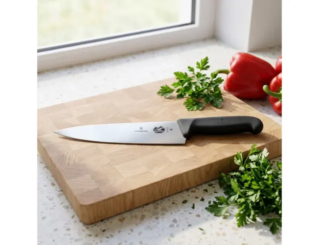 Μαχαίρι Chef Victorinox Fibrox με μήκος λεπίδας 22cm - Black5.2003.22