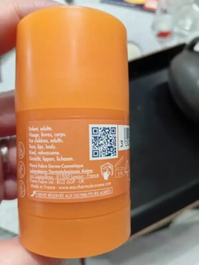 Eau Thermale Avène Ultra Stick Αδιάβροχο Αντηλιακό Stick Προσώπου & Σώματος SPF50 45gr 2
