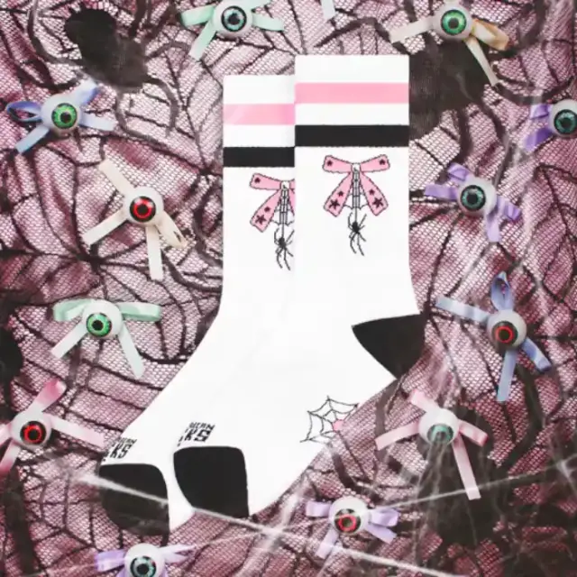 AMERICAN SOCKS Mid High Garter 3