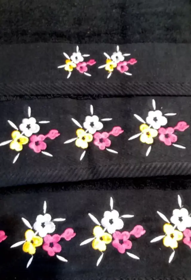 Σετ πετσέτες 3ων τεμαχίων με κέντημα Nima Floral Black Σετ πετσέτες Μαύρο