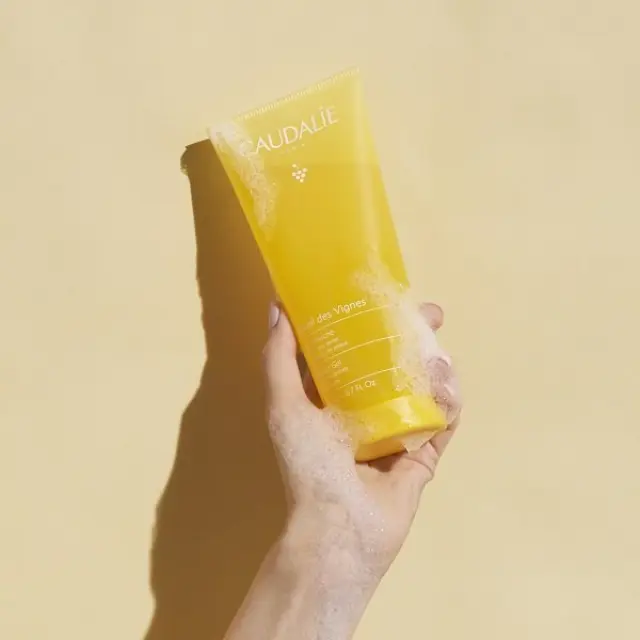 Caudalie | Soleil des Vignes Shower Gel Αφρόλουτρο με Αλόη, Νότες Καρύδας, Άνθη Πορτοκαλίας & Γιασεμί | 200ml 2