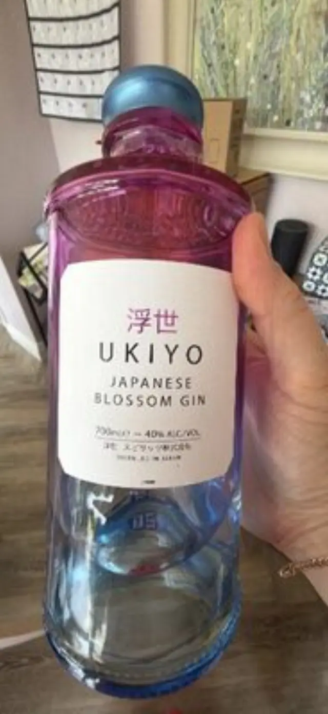 KIRKER GREER UKIYO JAPANESE BLOSSOM GIN 700ML